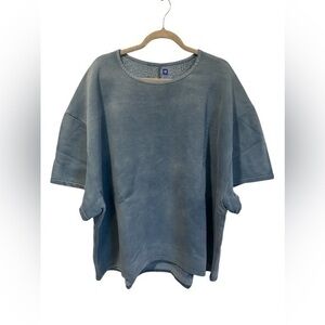 Gap × Yeezy Season
Yeezy Gap Yoke Tee Bluestine  Size XL